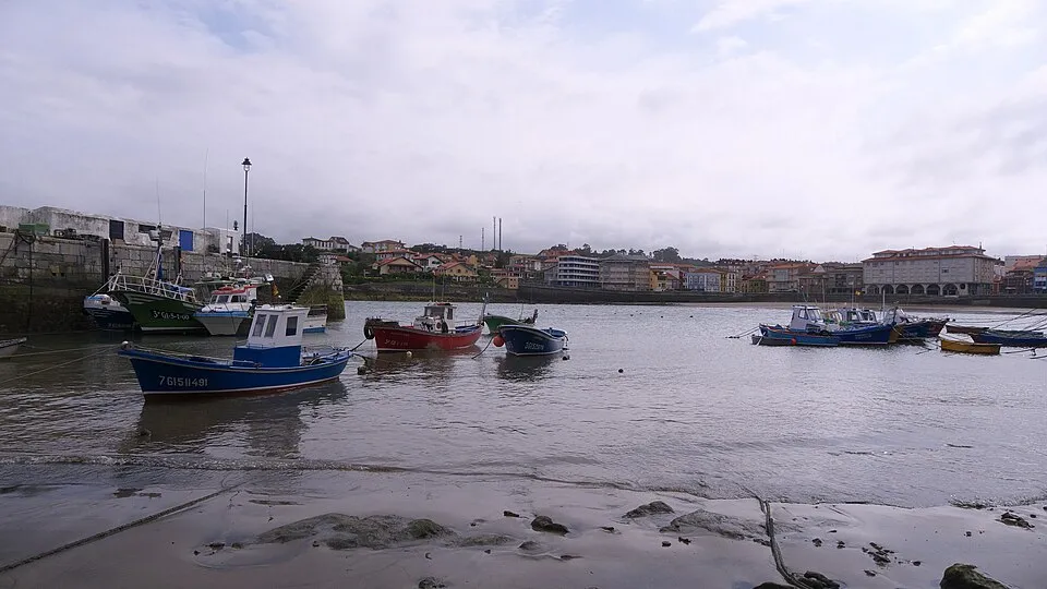 Vista de Luanco, Asturias